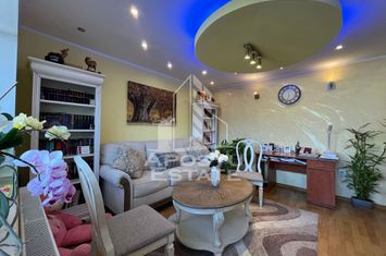 Apartament cu 3 camere, decomandat, centrala proprie, zona Dambovita anunturi imobiliare Timis