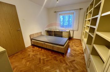 Apartament spațios 4 camere in cartierul Ștrand anunturi imobiliare Sibiu
