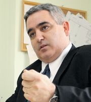 Cum functioneaza dezvoltarea pe o piata blocata: Proiecte mici in zone centrale