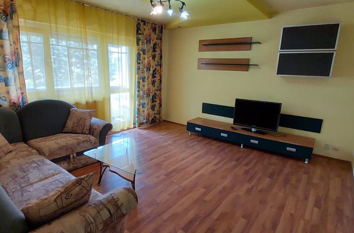 Apartament 3 camere de vanzare COMPLEX STUDENTESC - Timis anunturi imobiliare Timis