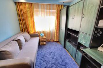 Apartament 3 camere de vanzare TARGU-JIU - Gorj anunturi imobiliare Gorj