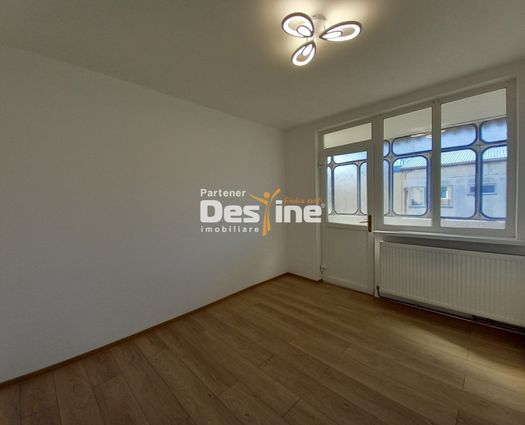 Apartament 2 camere Roman, 40 mp