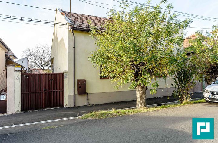 Casă cu teren în Pârneava anunturi imobiliare Arad