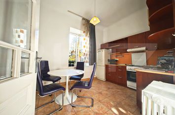 Apartament 2 camere de vanzare ORADEA - Bihor anunturi imobiliare Bihor