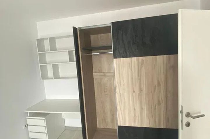 Garsonieră de inchiriat TRACTORU - Brasov anunturi imobiliare Brasov