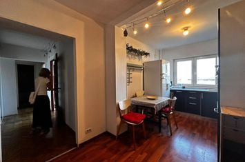 Banu Manta Titulescu apartament 2 camere mobilat de inchiriat anunturi imobiliare Bucuresti