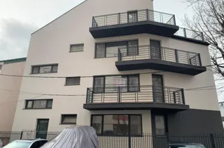 Vilă 10 cam de vânzare Bucuresti - Berceni