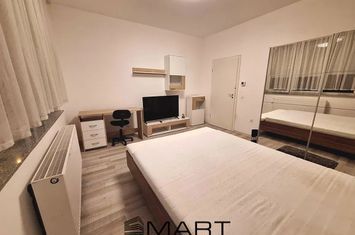 Garsonieră de vanzare MIHAI VITEAZU - Sibiu anunturi imobiliare Sibiu