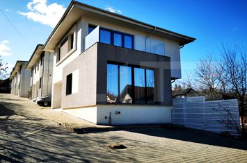 Vilă - 4 camere de vanzare BARNOVA - Iasi anunturi imobiliare Iasi