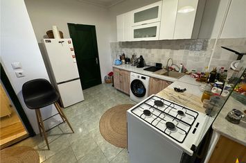 Casă - 3 camere de vanzare CENTRAL - Mures anunturi imobiliare Mures