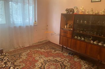 Apartament 3 camere de vanzare SUD - Vrancea anunturi imobiliare Vrancea
