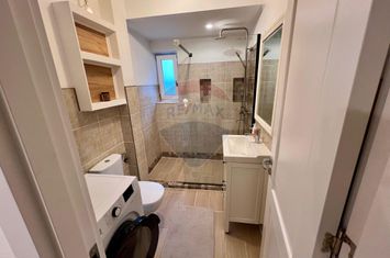 Apartament de vanzare cu 3 camere anunturi imobiliare Sibiu