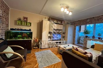 Apartament cu 3 camere, decomandat, 2 bai , 2 balcoane,zona Soarelui anunturi imobiliare Timis