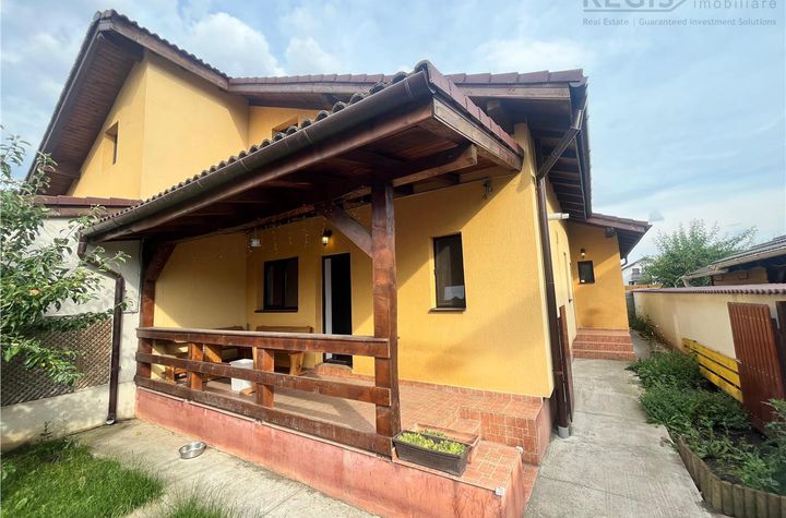 Casă - 3 camere de vanzare SANPETRU - Brasov anunturi imobiliare Brasov