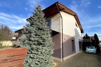 Vilă - 5 camere de vanzare CLUJ-NAPOCA - Cluj anunturi imobiliare Cluj