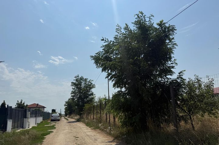 VALEA URSULUI, TEREN INTRAVILAN DE VANZARE,  LA MARGINE DE PADURE anunturi imobiliare Iasi