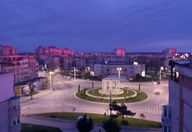 433 €, Apartament 3 camere