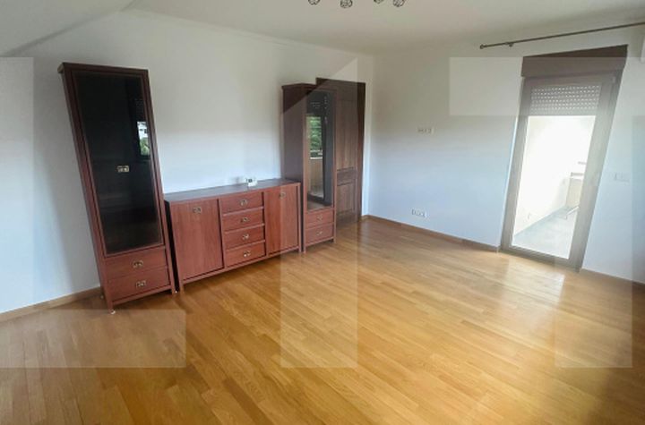 Apartament 4 camere de vanzare MICALACA - Arad anunturi imobiliare Arad