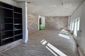 Spațiu comercial de inchiriat CALEA DUMBRAVII - Sibiu anunturi imobiliare Sibiu