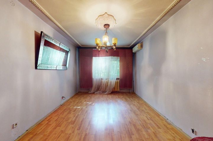 Apartament 3 camere  Pantelimon Bd.Chisinau Herţa anunturi imobiliare Bucuresti