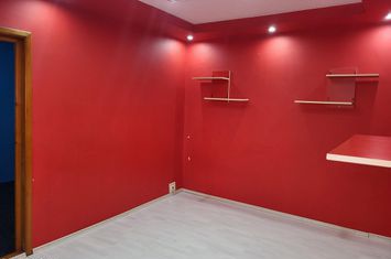 Apartament 2 camere, parter, zona școala 8 anunturi imobiliare Constanta