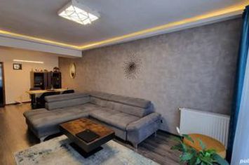Apartament 2 camere de vanzare TRACTORU - Brasov anunturi imobiliare Brasov