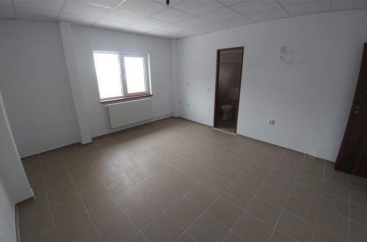 Apartament 6 camere de inchiriat C5 - Tulcea anunturi imobiliare Tulcea