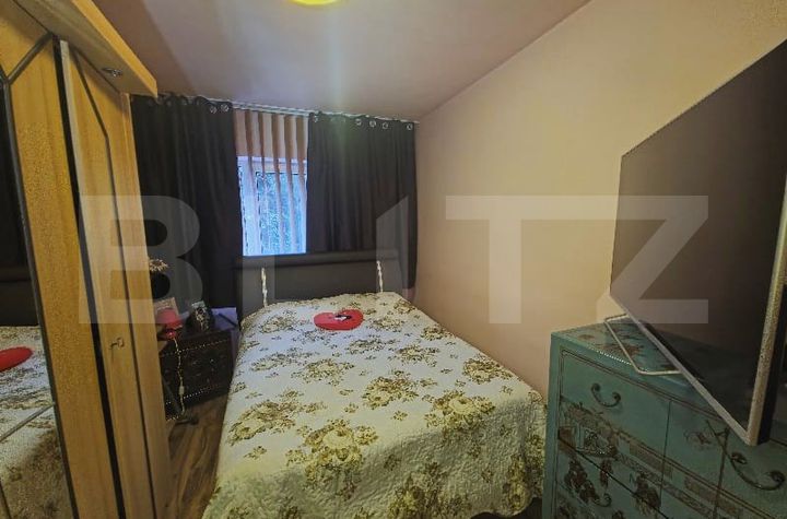 Apartament 3 camere de vanzare MICRO 4 - Dambovita anunturi imobiliare Dambovita