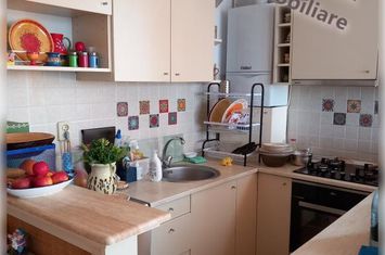 Apartament 2 camere de vanzare GHEORGHENI - Cluj anunturi imobiliare Cluj