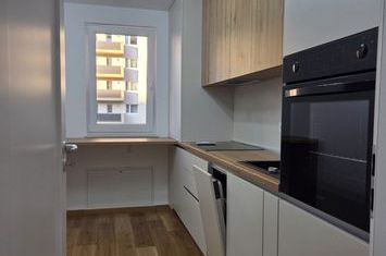 Apartament 2 camere de inchiriat ASTRA - Brasov anunturi imobiliare Brasov