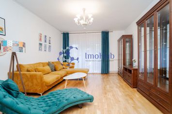 Cladire de vanzare potrivita pentru birouri anunturi imobiliare Iasi