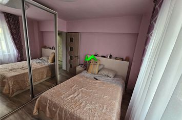 Apartament 4 camere de vanzare CENTRAL - Sibiu anunturi imobiliare Sibiu