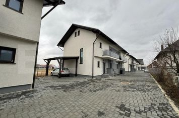 Vilă - 4 camere de vanzare RADAUTI - Suceava anunturi imobiliare Suceava