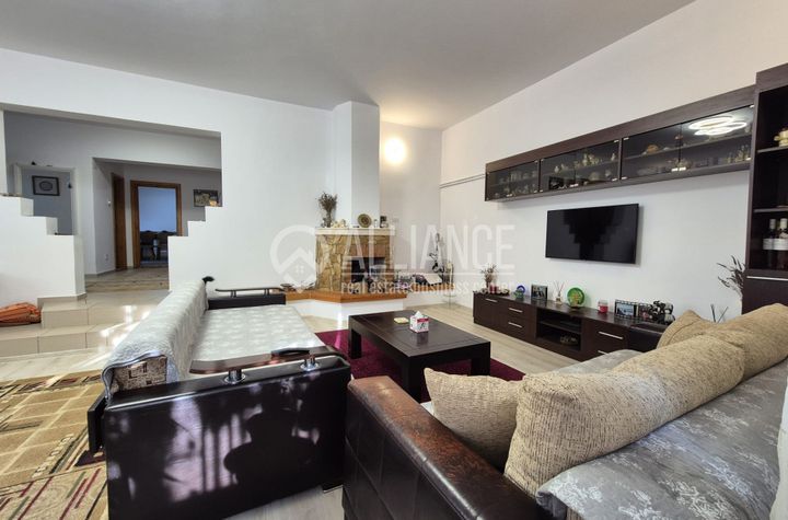 Casă - 5 camere de vanzare TECHIRGHIOL - Constanta anunturi imobiliare Constanta
