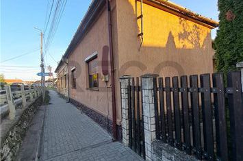 Casă - 4 camere de vanzare ALESD  - Bihor anunturi imobiliare Bihor