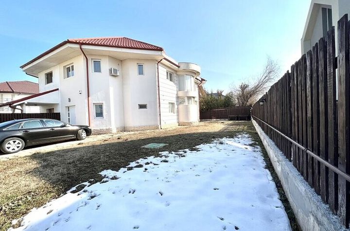 Vilă - 6 camere de inchiriat PIPERA - Bucuresti anunturi imobiliare Bucuresti
