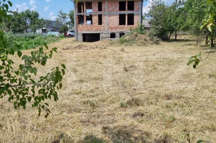 Vilă - 4 camere de vanzare DEJ - Cluj anunturi imobiliare Cluj