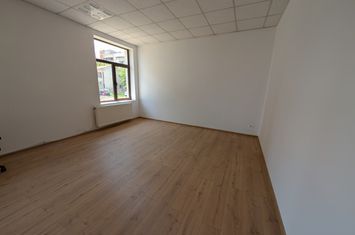 Spațiu comercial de inchiriat BACAU - Bacau anunturi imobiliare Bacau