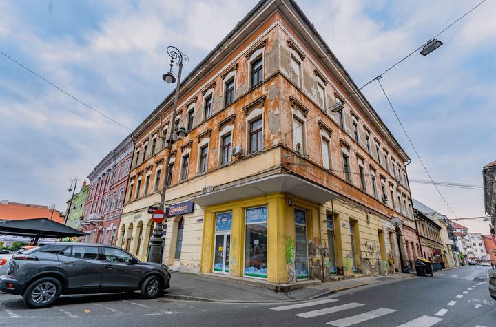 Spațiu comercial de inchiriat ULTRACENTRAL - Arad anunturi imobiliare Arad