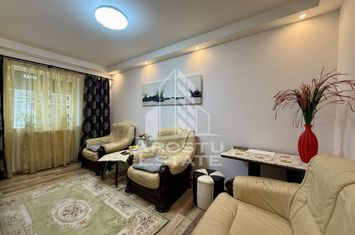 Apartament 2 camere, decomandat, centrala proprie, zona Lunei anunturi imobiliare Timis