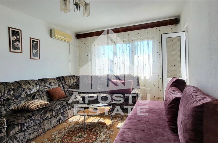 Apartament 3 camere de vanzare ARADULUI  - Timis anunturi imobiliare Timis