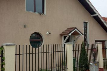 Casă - 5 camere de vanzare STUPINI - Brasov anunturi imobiliare Brasov