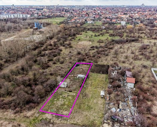 Teren Intravilan Gradiste, 906 mp