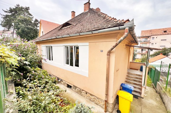 Casă - 3 camere de inchiriat SUB ARINI - Sibiu anunturi imobiliare Sibiu