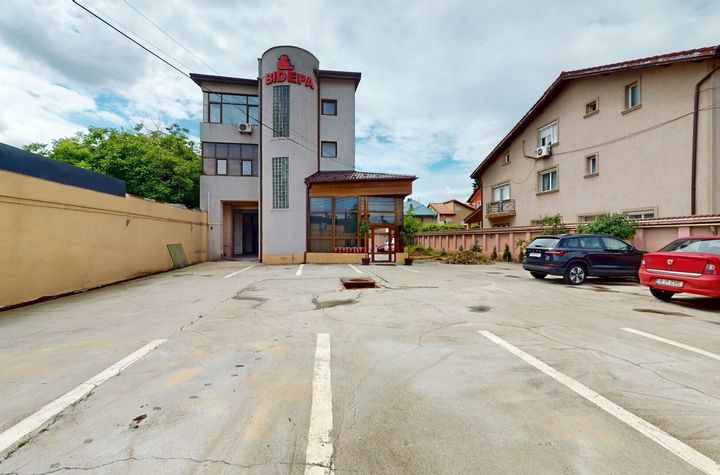 DAMAROAIA | Jiului | Chirie Casa 16 camere | 15 parcari + Metrou 900m anunturi imobiliare Bucuresti
