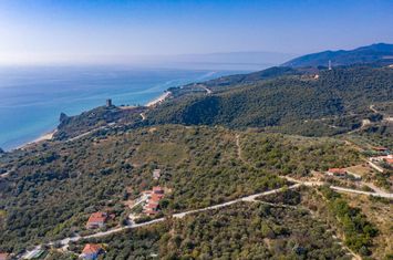 Teren construibil 14.000 mp, Paralia Folias, vedere la mare anunturi imobiliare Grecia