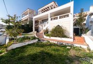 800.000 €, Casă