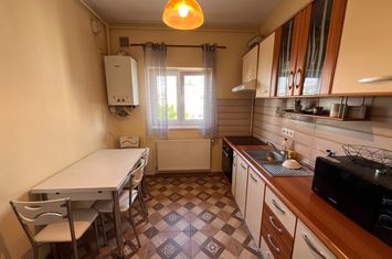 Apartament 2 camere de inchiriat PIATA CLUJ - Sibiu anunturi imobiliare Sibiu