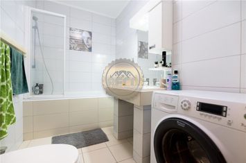 Garsonieră de vanzare IOSIA - Bihor anunturi imobiliare Bihor