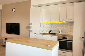 Apartament cu doua camere in complexul Luceafarul anunturi imobiliare Bihor